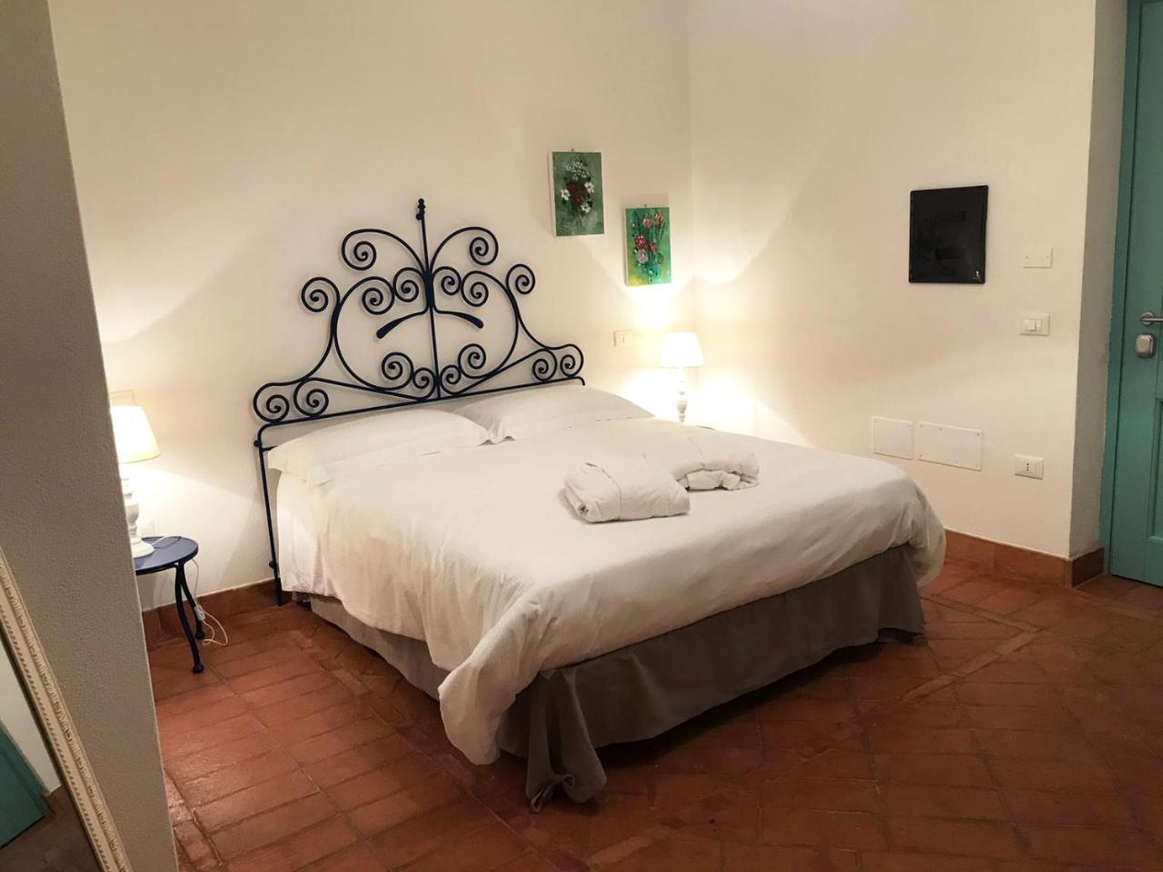 Borgo Rosso Di Sera - Resort Country Chic 圣卢西铎 外观 照片